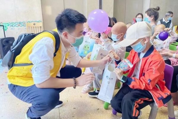 守護天使·與愛童在